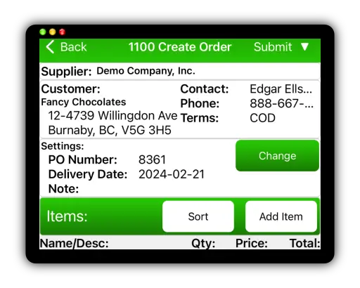 Customer order creation screen displaying supplier, customer, and contact information